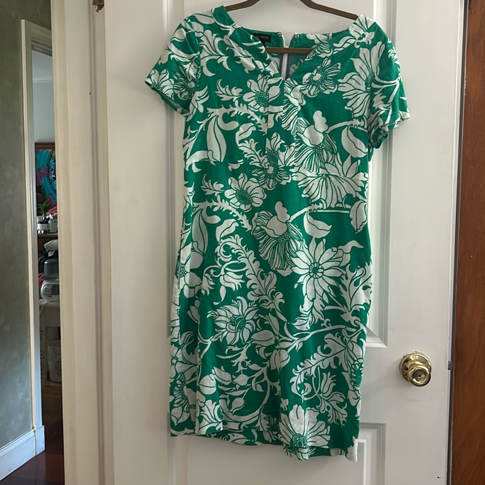 Talbots size 6 green and white summer dress